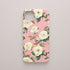 Funda móvil Camelias Serenas KARKASA en Silk Touch rosa chicle con diseño floral de camelias blancas