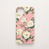 Funda móvil Camelias Serenas KARKASA en Silk Touch rosa chicle con diseño floral de camelias blancas.