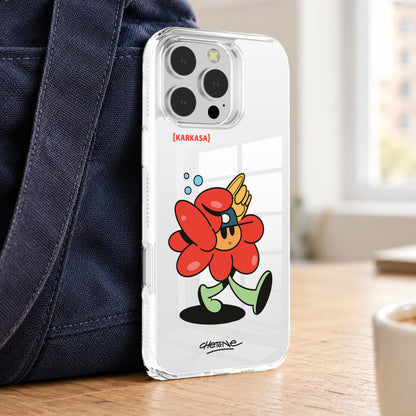 Funda de móvil transparente con una flor roja con un guante gigante de aficionado, diseño Court Royal de Chetone Sánchez para KARKASA, en un iPhone sobre una mesa de madera.