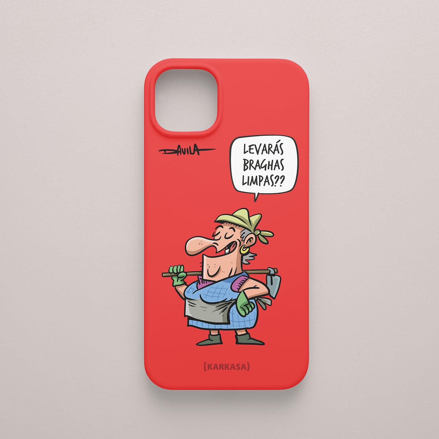 Funda roja con ilustración de Dora diciendo “Levarás bragas limpas??”. Diseño original gallego de Luis Davila.