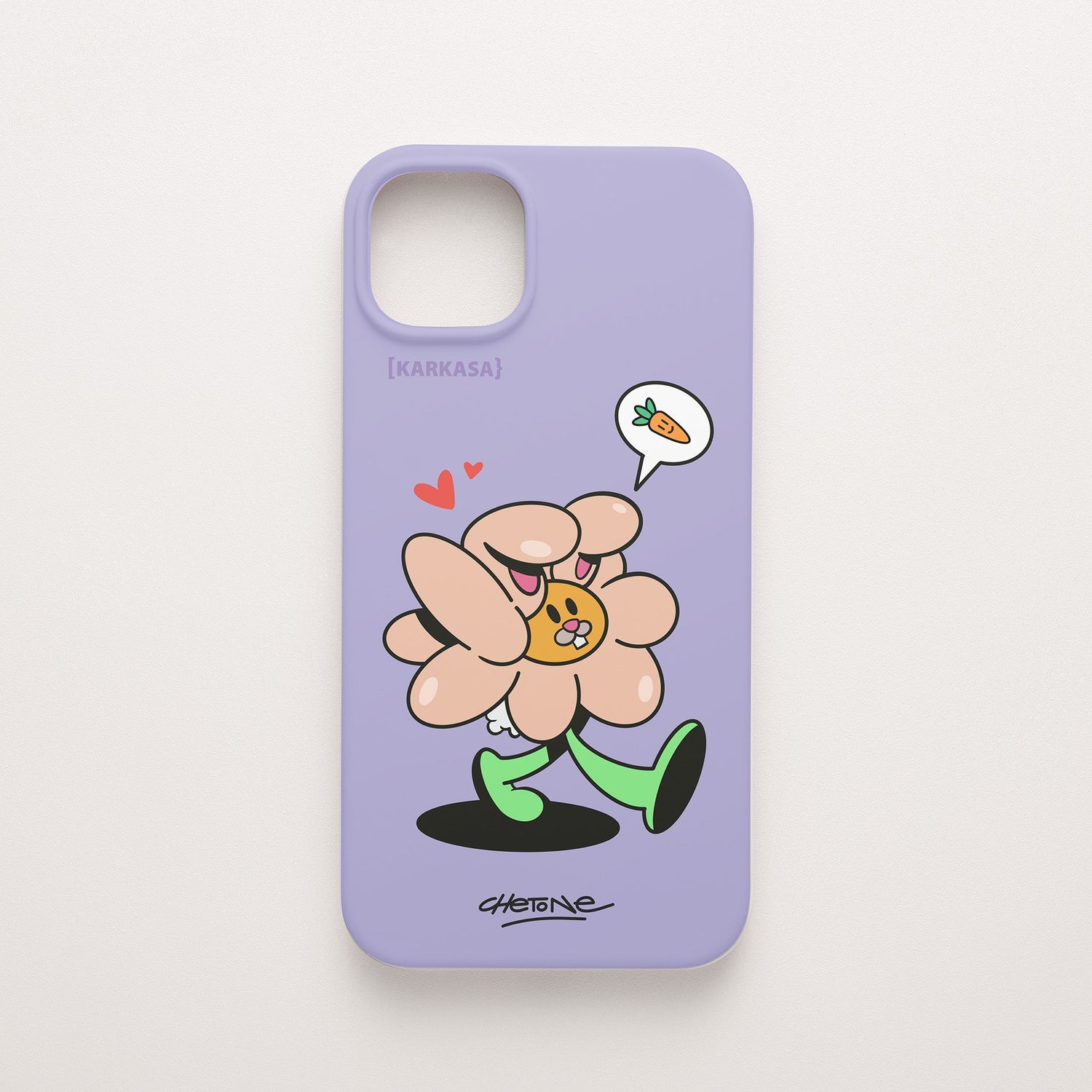 Funda de móvil de silicona lila con una flor rosa con orejas de conejo y corazones, diseño Good Bunny de Chetone Sánchez para KARKASA.