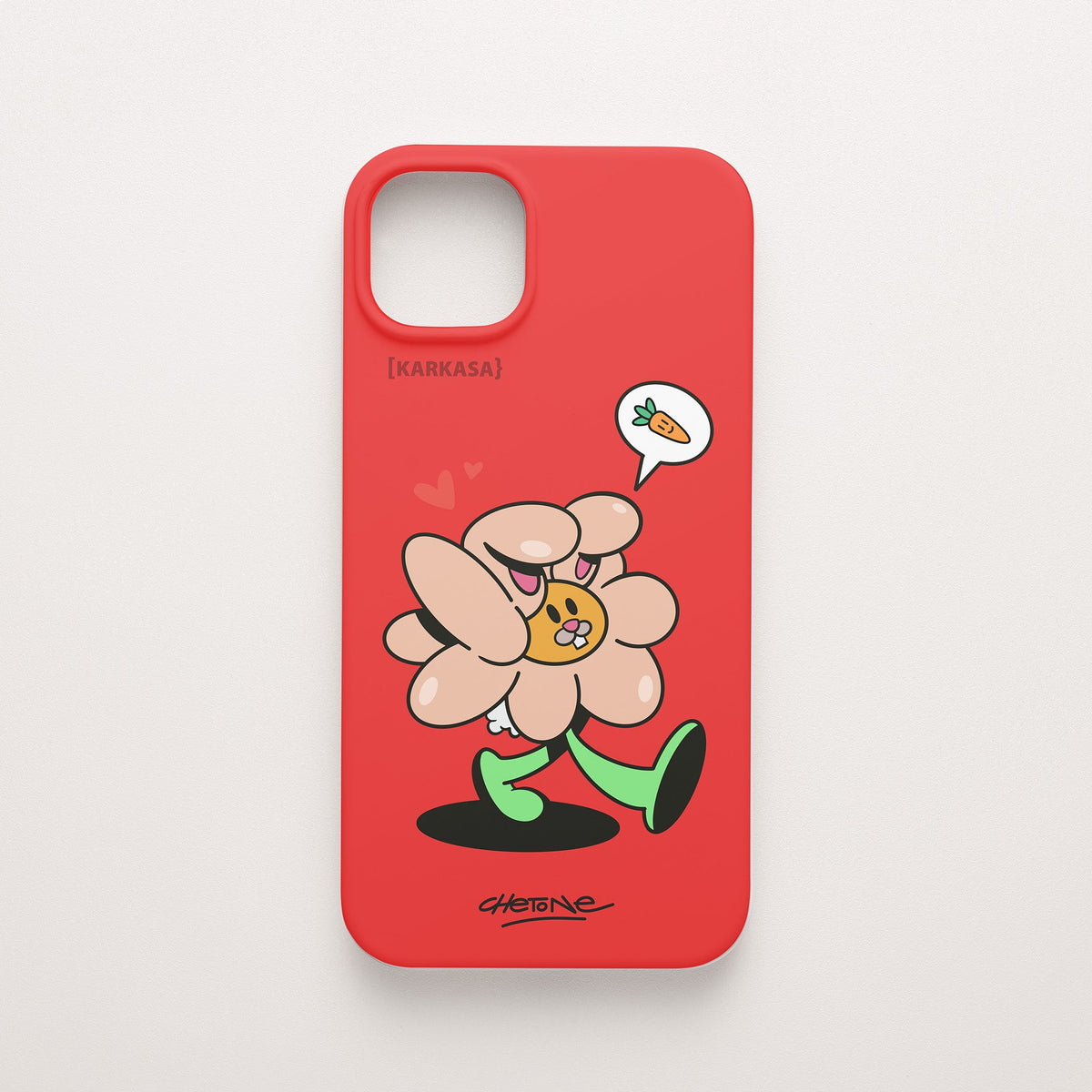 Funda de móvil de silicona roja con una flor rosa con orejas de conejo y corazones, diseño Good Bunny de Chetone Sánchez para KARKASA.