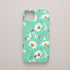 Funda móvil Miel y Pétalos KARKASA en Silk Touch verde menta con diseño floral de margaritas, abeja y mariquita