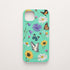 Funda móvil Pradera de Mariposas KARKASA en Silk Touch verde menta con mariposas, margaritas y flores silvestres.