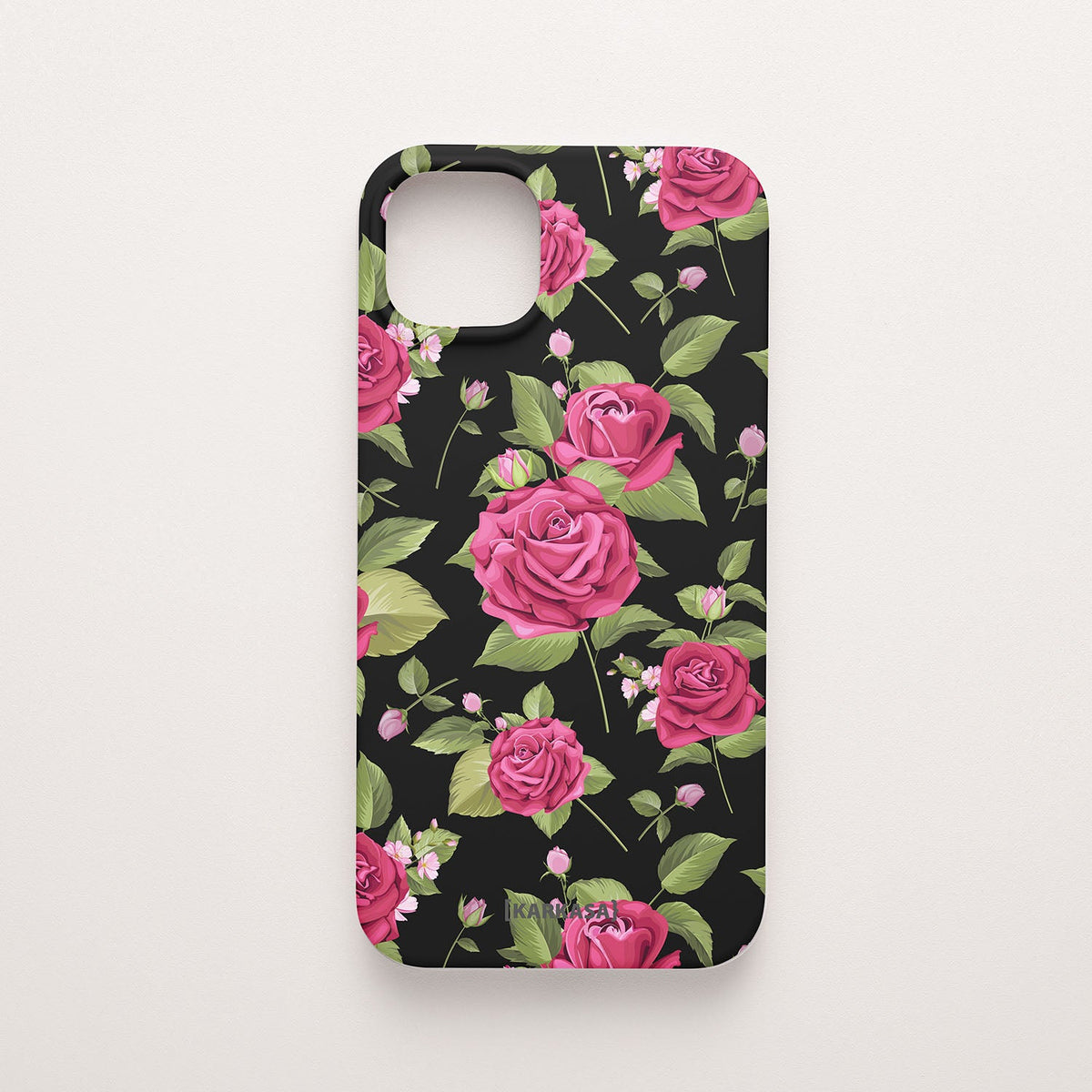 Funda móvil Rosas de Ensueño KARKASA en Silk Touch negra con diseño floral de rosas rosas y hojas verdes.