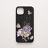 Funda KARKASA Silk Touch negra con ilustración estilo grabado antiguo de rosas y mariposas en tonos morados. Carcasa floral vintage.
