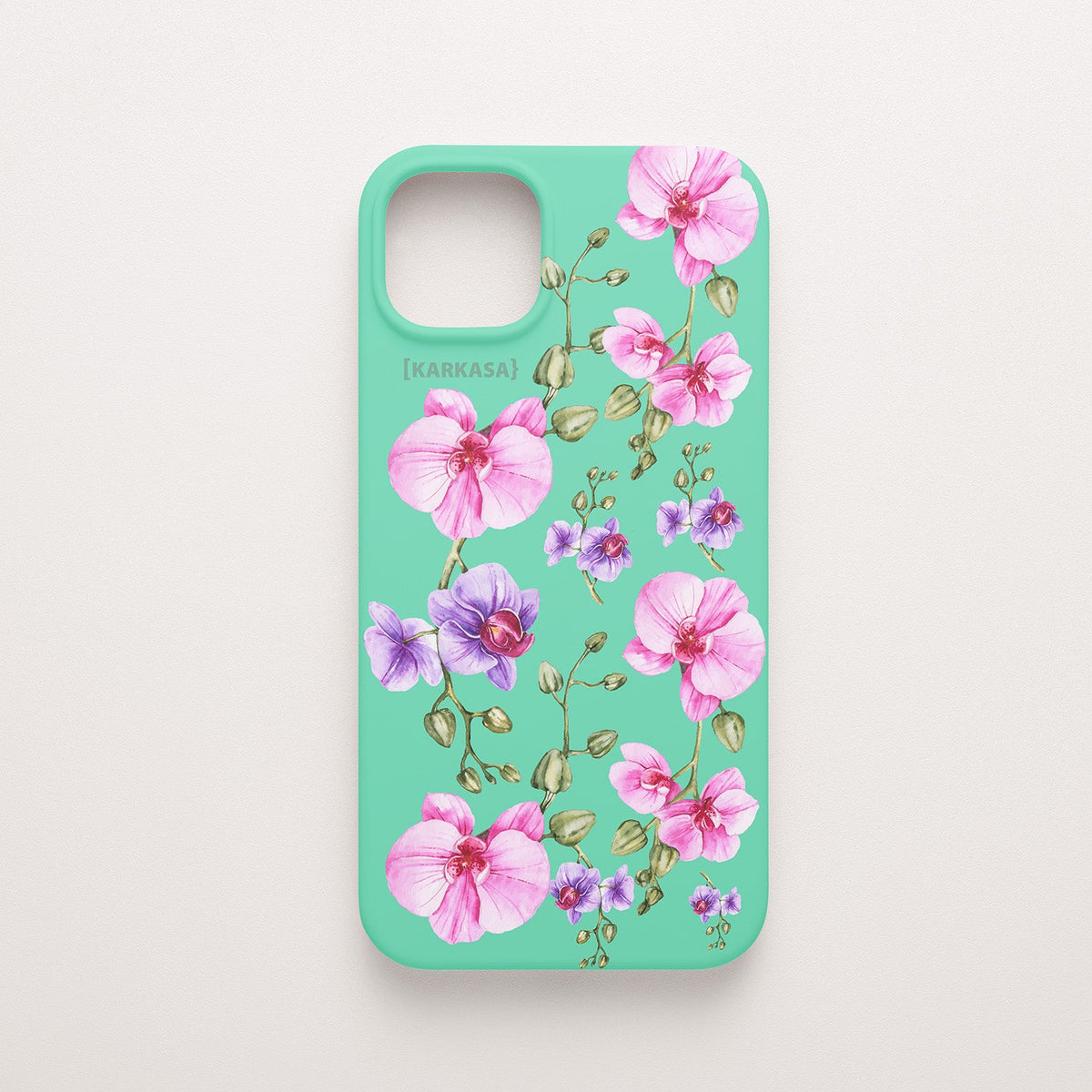 Funda KARKASA Silk Touch verde menta con pintura de orquídeas rosas y tallos verdes estilo acuarela. Carcasa floral artística.
