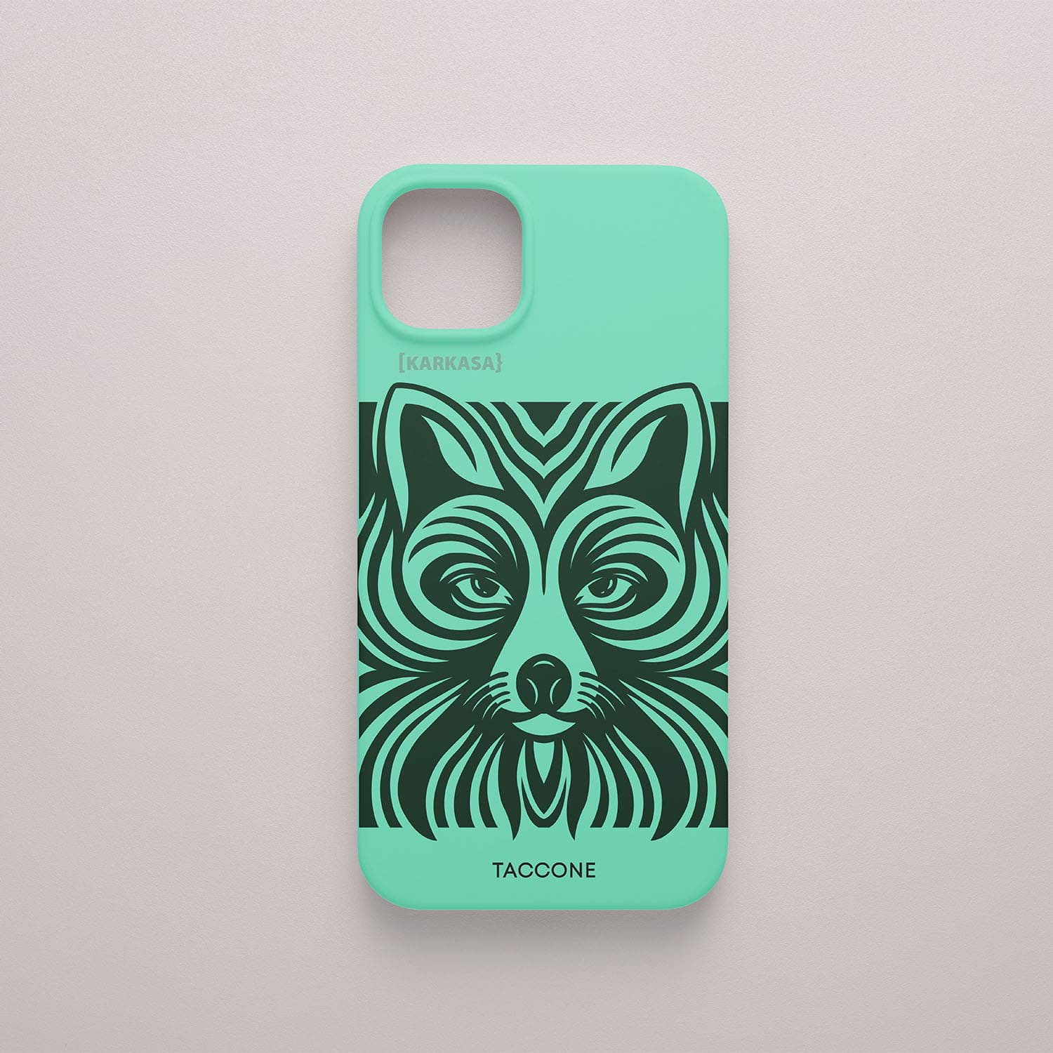 Funda KARKASA verde menta con ilustración geométrica moderna de una cabeza de zorro en color naranja, diseño de Gabriel Taccone.