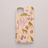 Funda KARKASA Silk Touch rosa nude con estampado de leopardos dorados y hojas tropicales en tonos rosas y lilas. Carcasa diseño jungla chic.
