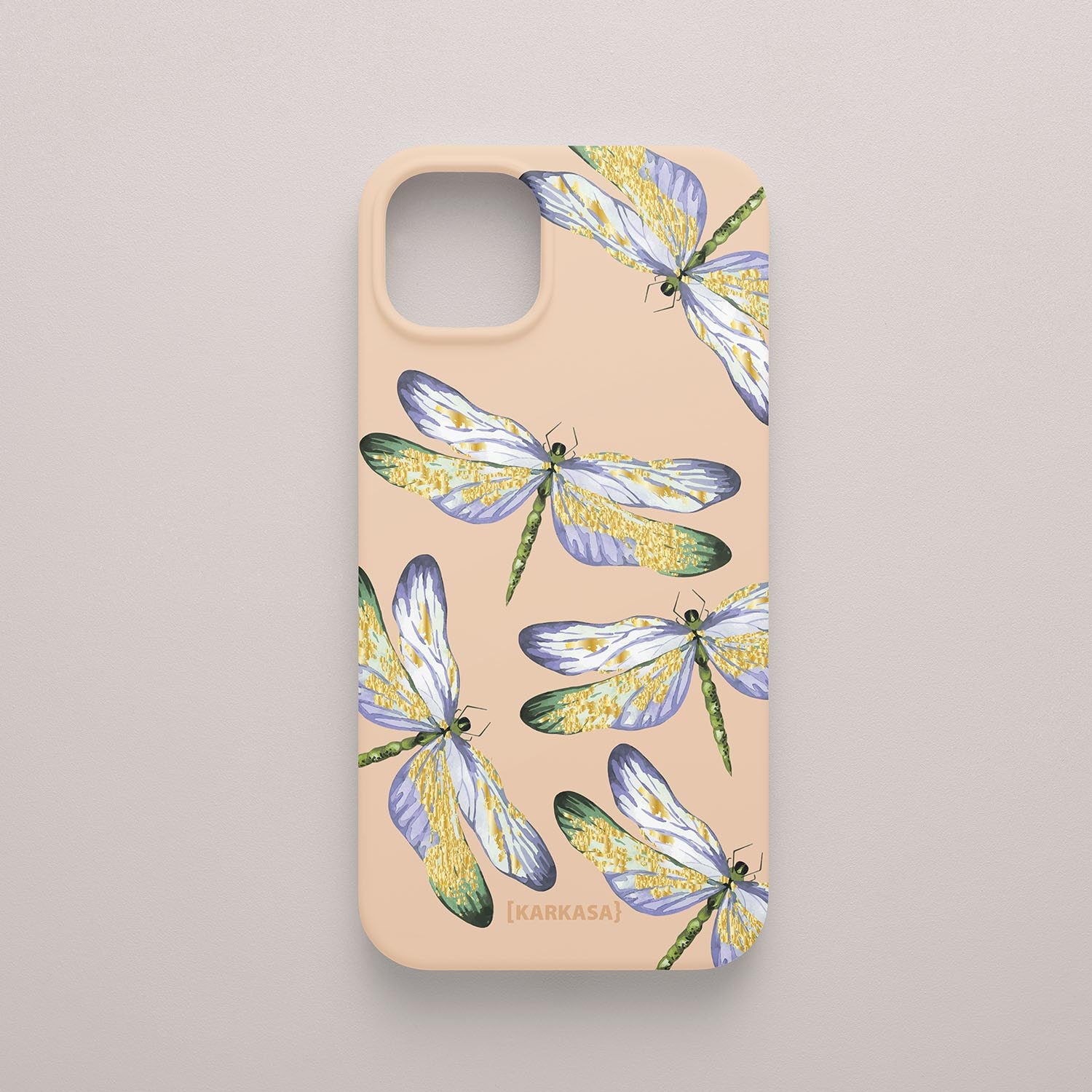 Funda KARKASA Silk Touch rosa nude con estampado de libélulas doradas con alas detalladas. Carcasa estilo joyería botánica.
