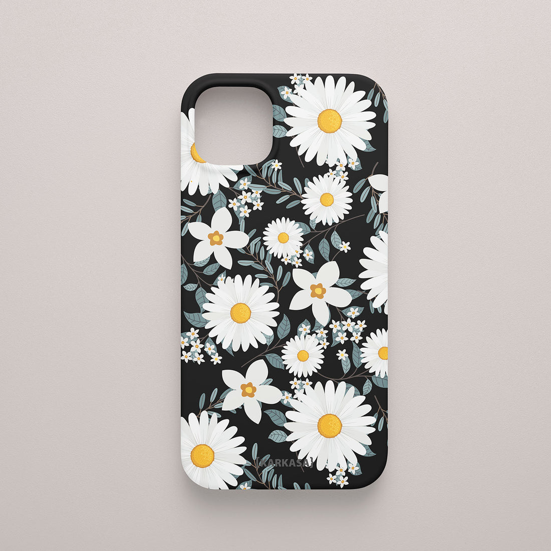 Funda KARKASA Silk Touch negra con estampado denso de pequeñas margaritas blancas y amarillas. Carcasa diseño floral silvestre.