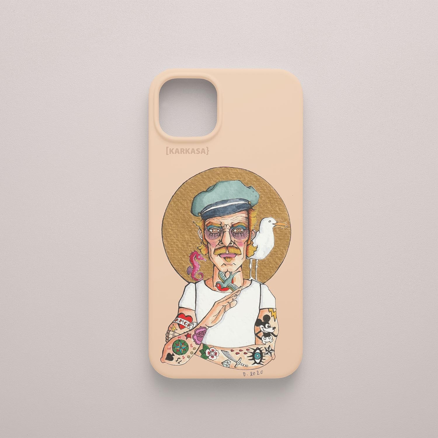Funda KARKASA rosa nude con ilustración del artista Daniel Buitrón: marinero tatuado estilo old school con una gaviota en el hombro.