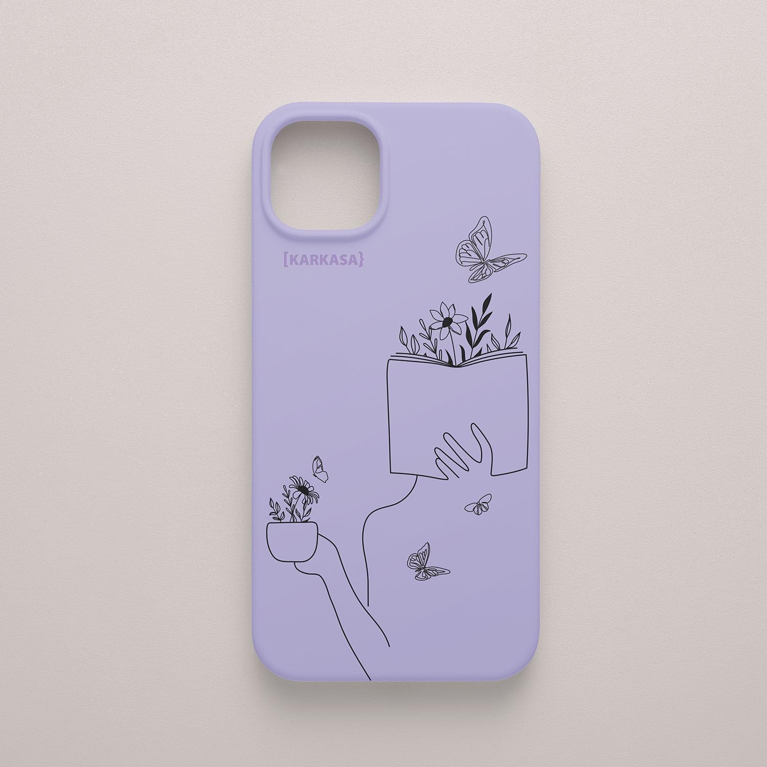 Funda de móvil KARKASA con ilustración lineal de una figura leyendo con flores y mariposas, en silicona mate Silk Touch lila.