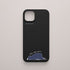 Funda KARKASA Silk Touch negra con ilustración minimalista de un oso negro durmiendo y frase Five More Minutes. Carcasa mate de silicona para smartphone.