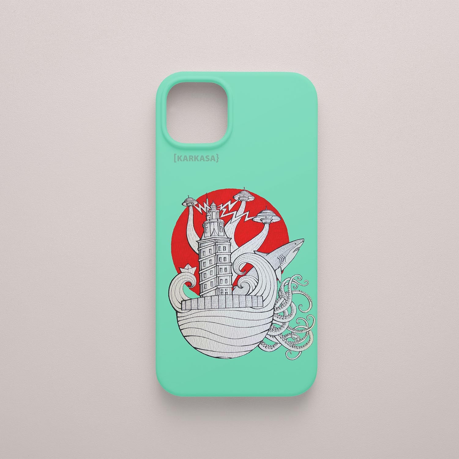 Funda KARKASA verde menta con ilustración de Daniel Buitrón: Torre de Hércules de A Coruña rodeada de OVNIs, tentáculos y un sol rojo de fondo.